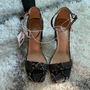 NWT Snake Skin Heels